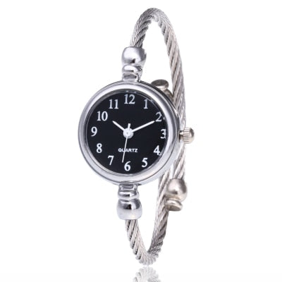 Simple silver women watches elegant small bracelet female clock 2018 new fashion brand roman dial retro ladies wrist watches gif