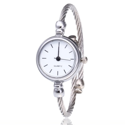 Simple silver women watches elegant small bracelet female clock 2018 new fashion brand roman dial retro ladies wrist watches gif