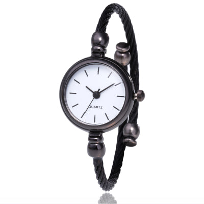 Simple silver women watches elegant small bracelet female clock 2018 new fashion brand roman dial retro ladies wrist watches gif